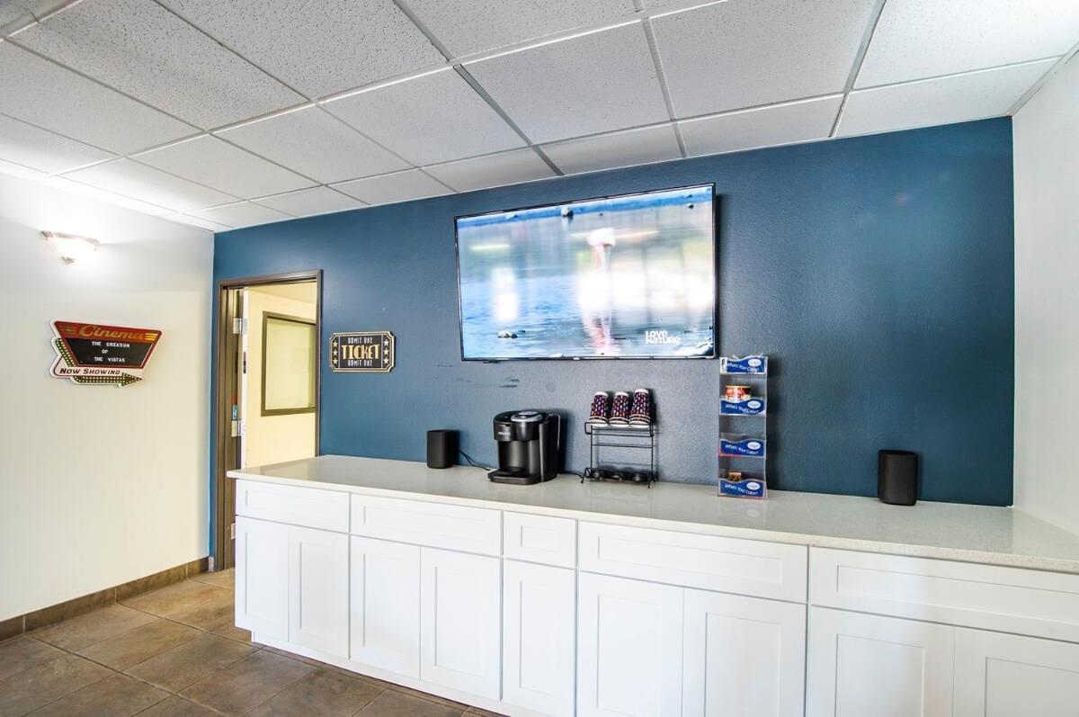 Vistas 216- Renovated Central Sierra Vista Long Term Discounts Esterno foto
