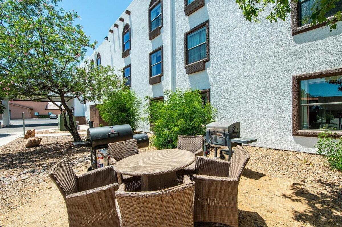 Vistas 216- Renovated Central Sierra Vista Long Term Discounts Esterno foto