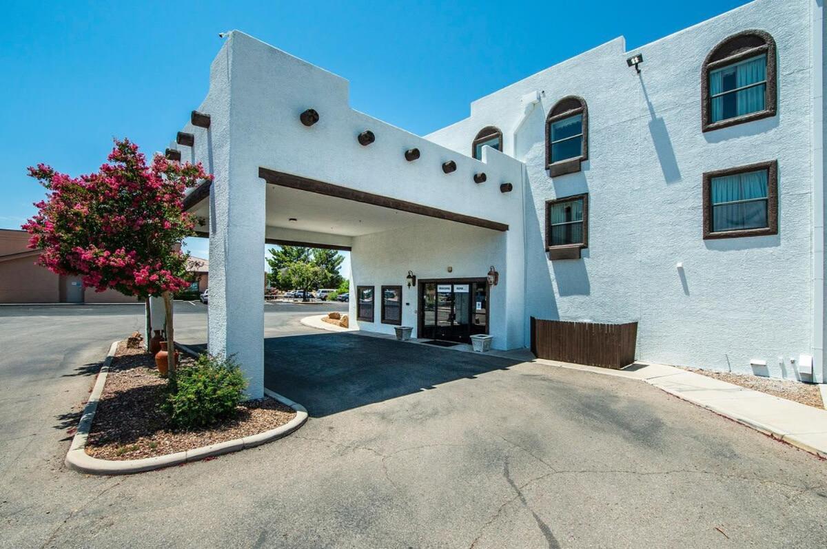 Vistas 216- Renovated Central Sierra Vista Long Term Discounts Esterno foto